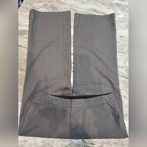 Banana Republic 10S Gray Pinstripe Career Pants Stretch Trousers Short